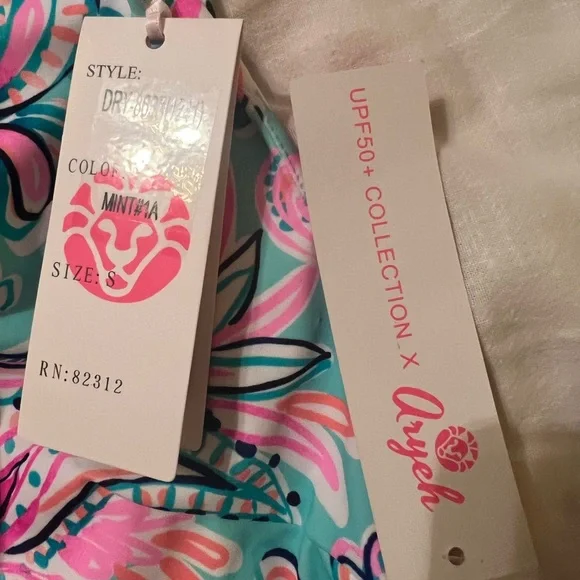 Aryeh Multicolor Floral Dress. SPF 50, pockets, NWT size S.  Great fabric - Picture 5 of 7